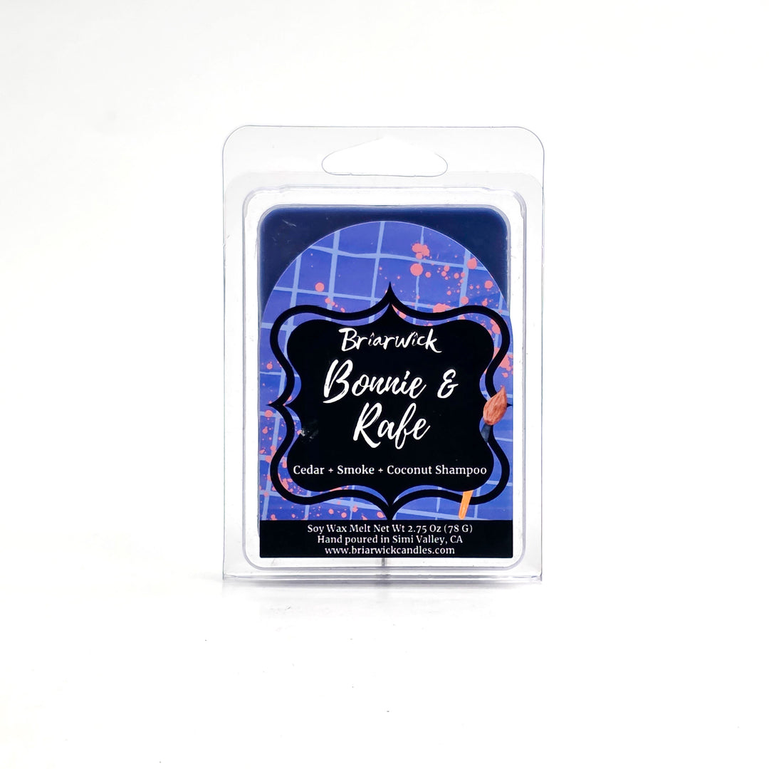 Bonnie & Rafe- Officially Licensed On Midnight Shores Candle