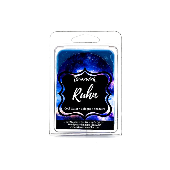 Ruhn 2oz cerulean Wax Melt with blue galaxy design on a white background